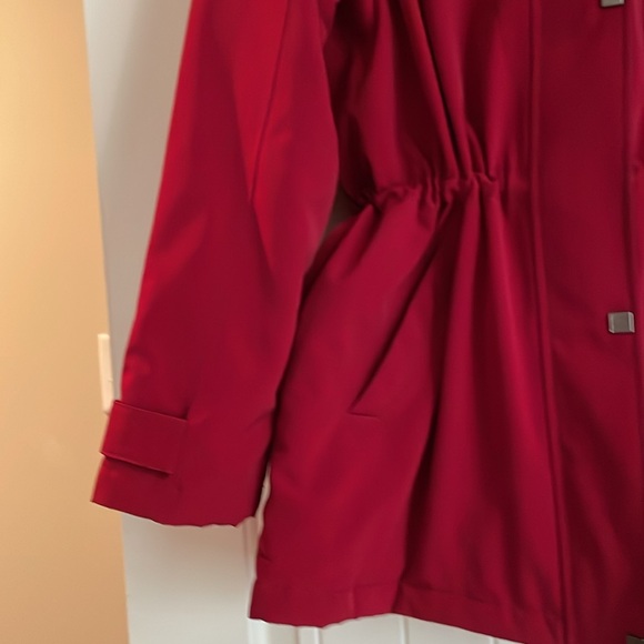 Braetan Coat - Picture 4 of 12